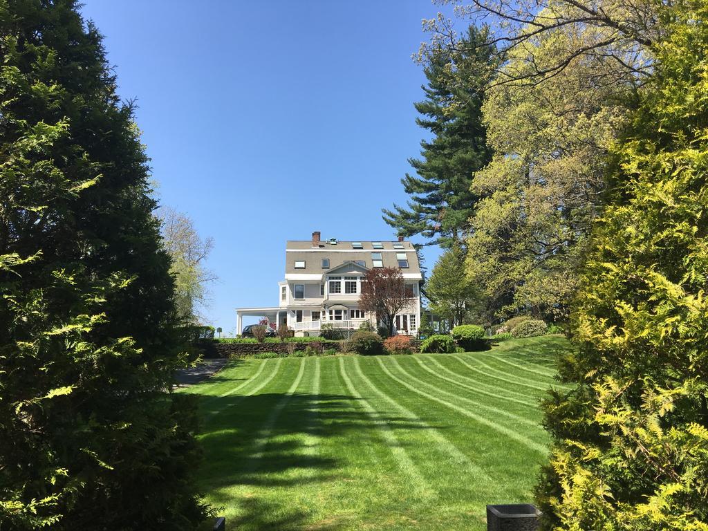 Brandt House Bed & Breakfast Greenfield Exterior photo